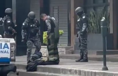 Un restaurante de la cadena Rukito, ubicado en el sector Urdesa, norte de Guayaquil, resultó evacuado tras el hallazgo de una mochila sospechosa.