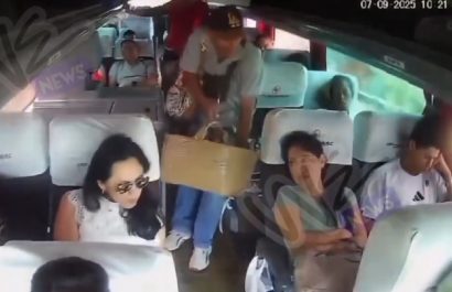 Un vendedor ambulante robó el celular de una pasajera que dormía en un bus interprovincial en la provincia del Guayas.