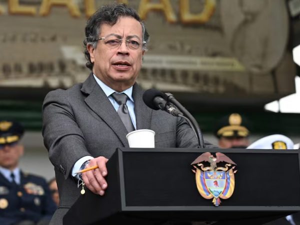 Una comisión legislativa de la Cámara de Representantes de Colombia inició una indagación preliminar contra el presidente Gustavo Petro