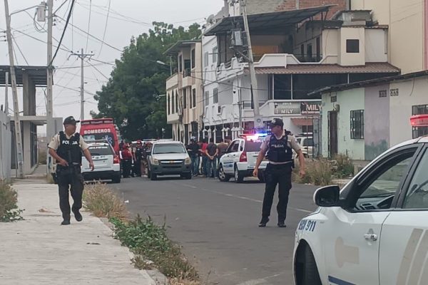 Una joven estudiante fue asesinada en Manta cuando se dirigía a su jornada de clases