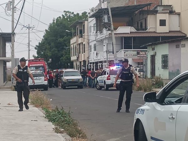 Una joven estudiante fue asesinada en Manta cuando se dirigía a su jornada de clases