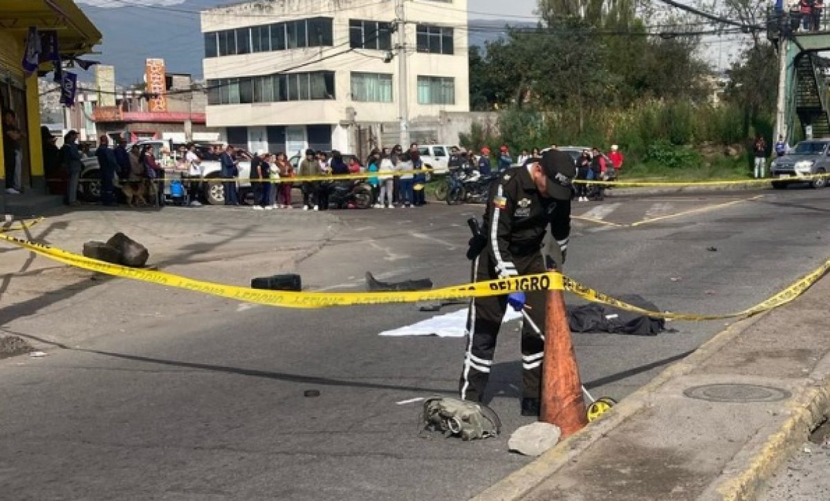 Una madre de familia y su hija fallecieron la mañana de este miércoles tras ser atropelladas en la Panamericana Norte.