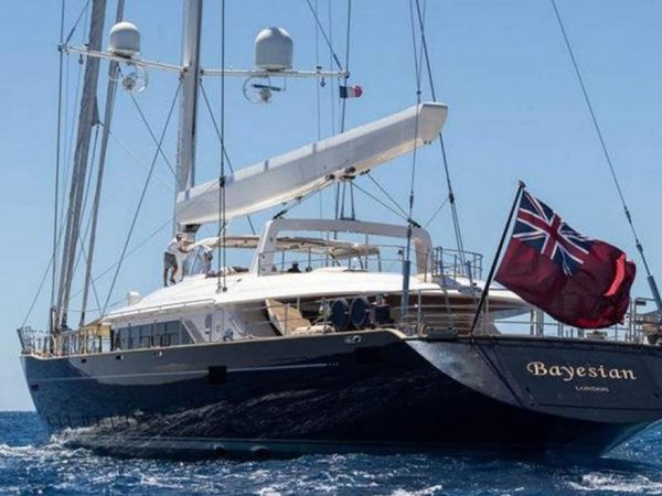 Una operación de salvamento para recuperar el superyate Bayesian, hundido el 19 de agosto de 2024 frente a las costas de Sicilia,