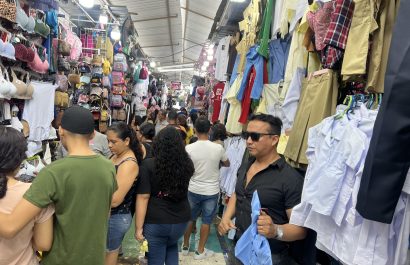En el comercio autónomo de la calle Alajuela, en Portoviejo, el comercio se ha movido más.