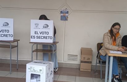 Uruguay espera informes de observadores para pronunciarse sobre la elección en Ecuador.