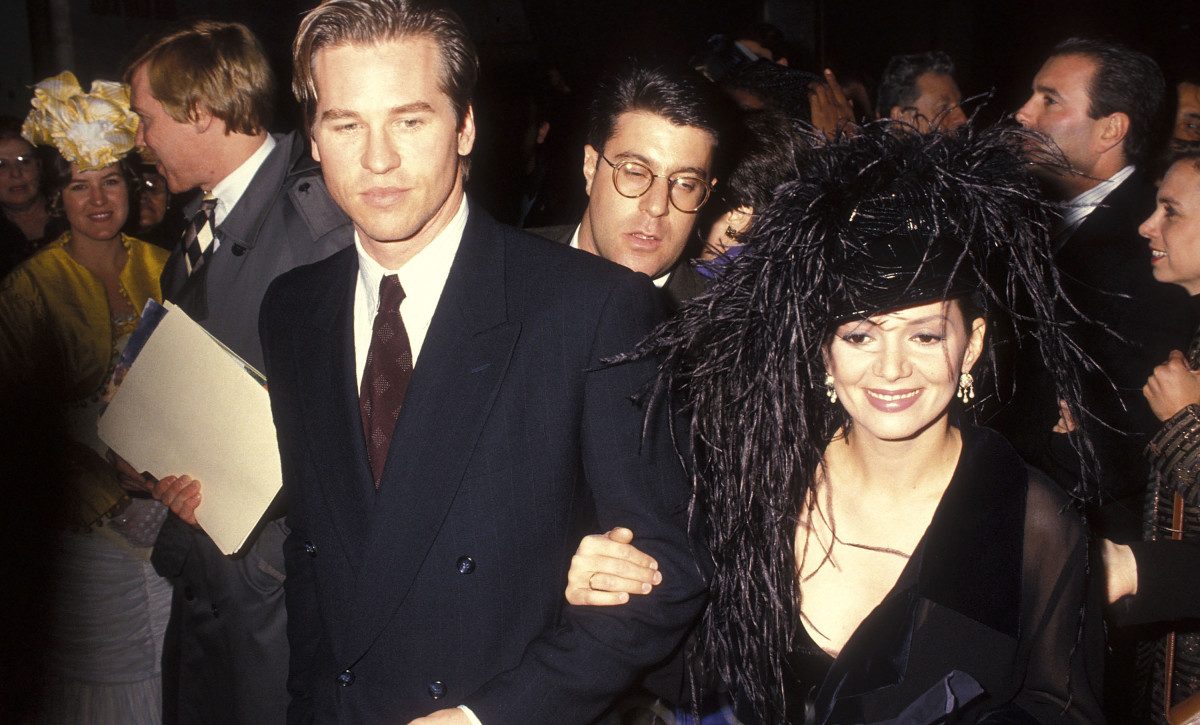 Val Kilmer y sus parejas más famosas Desde Cher a Joanne Whalley