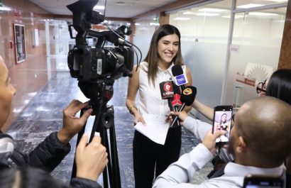 Valentina Centeno, asambleísta de ADN, propone ley de formación dual para fortalecer el empleo joven en Ecuador. (Cortesía)