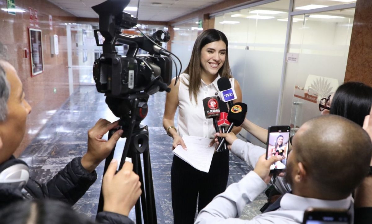 Valentina Centeno, asambleísta de ADN, propone ley de formación dual para fortalecer el empleo joven en Ecuador. (Cortesía)