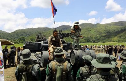 Venezuela inició en la madrugada de este miércoles 8 de octubre el ejercicio militar de defensa Independencia 200 en los estados La Guaira y Carabobo,