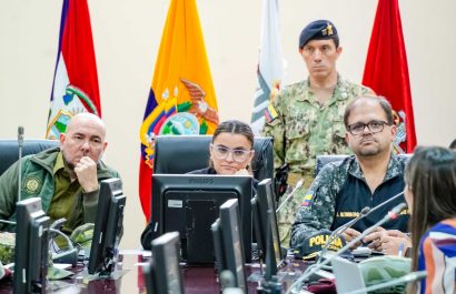 Vicepresidenta María José Pinto pide mantener abiertos los corredores humanitarios  Hospital se está quedando sin oxígeno
