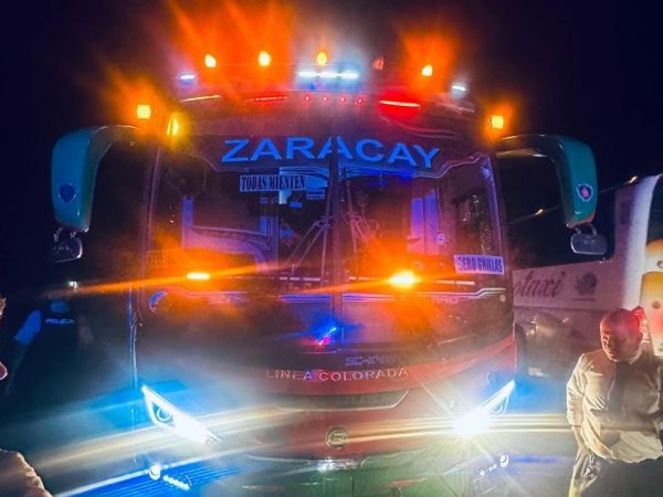 Violencia en carreteras de Los Ríos dos unidades de Zaracay han sido blanco de disparos.