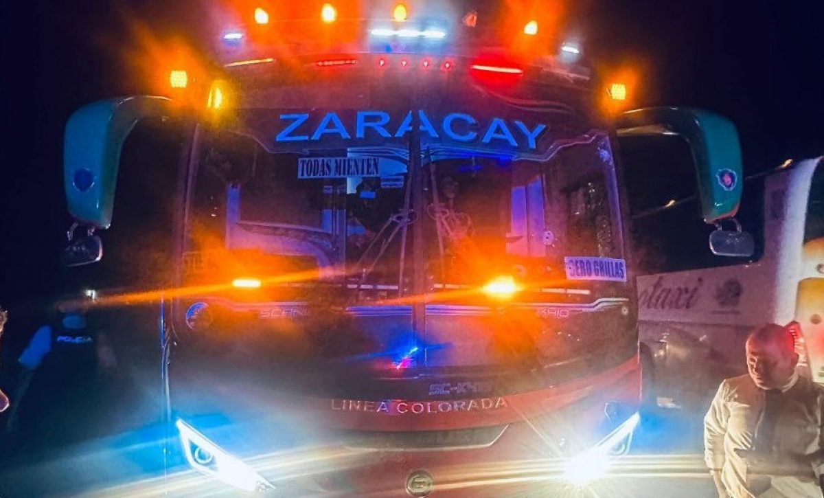 Violencia en carreteras de Los Ríos dos unidades de Zaracay han sido blanco de disparos.
