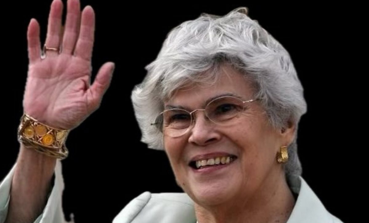 Violeta Barrios de Chamorro, primera mujer presidenta en Latinoamérica, falleció a los 95 años tras una larga enfermedad. (X).