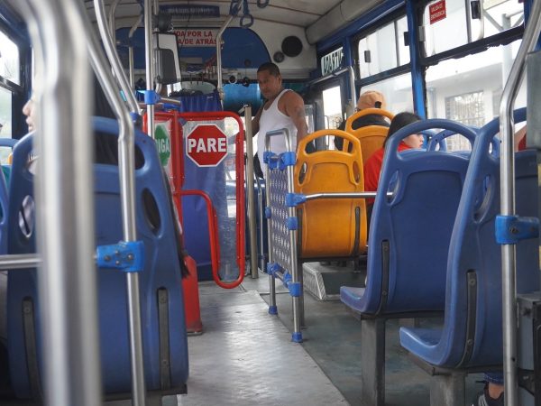 Visa Ready La solución para agilizar el cobro en buses urbanos de Santo Domingo