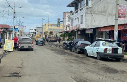 En Manta intervendrán 107 calles en un año. La inversión alcanza los 12 millones de dólares para este proyecto que busca mejorar el estado de las vías del cantón.