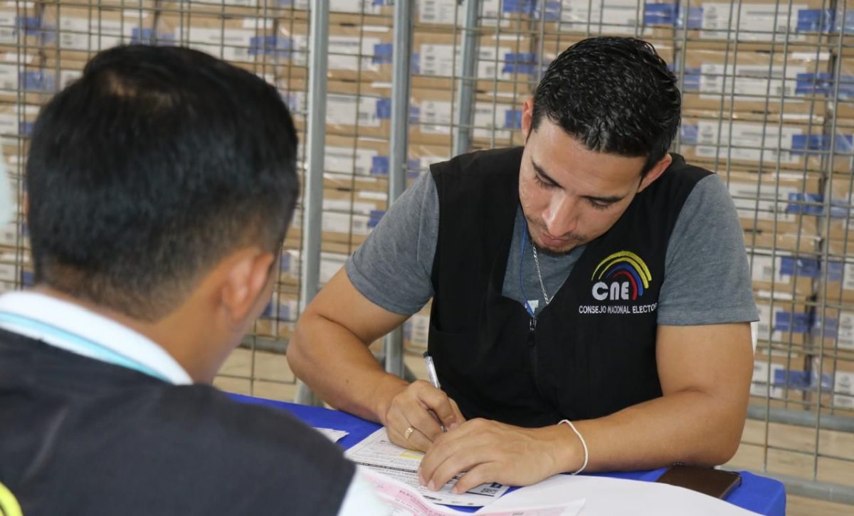 El CNE realizó este domingo el simulacro nacional para afinar detalles técnicos de cara a la Segunda Vuelta