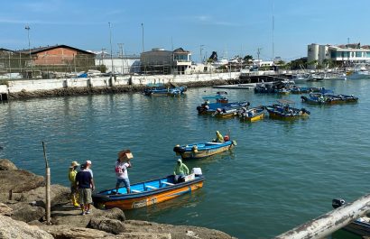 El muelle flotante desempeña un papel clave para los pescadores artesanales de Manta,