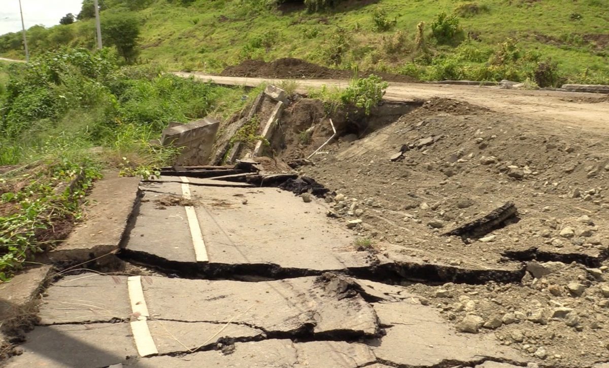 Intervención en El Verdum avanza con cautela tras crisis por falla geológica en Tosagua
