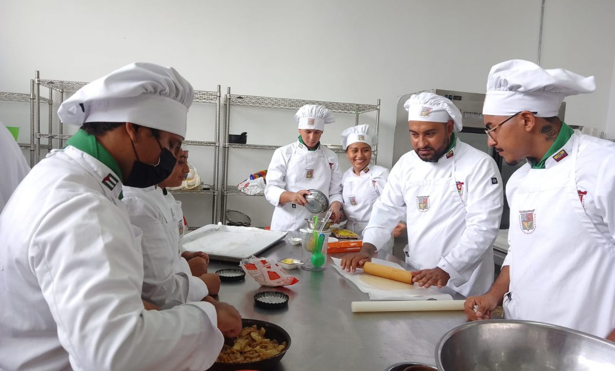 UTM celebra cinco años de Gastronomía con concurso “Cocinando Tendencias” en Portoviejo