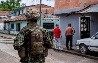 Atentado deja 4 heridos