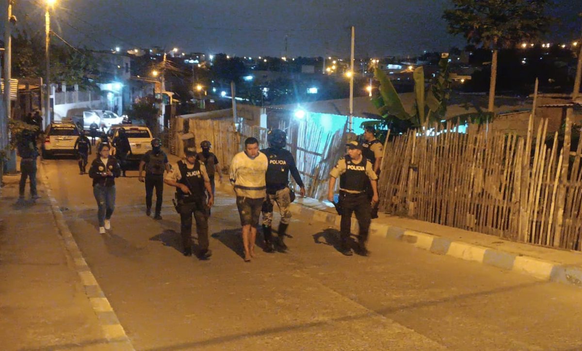Cinco detenidos en la parroquia Eloy Alfaro de Manta tras enfrentamiento
