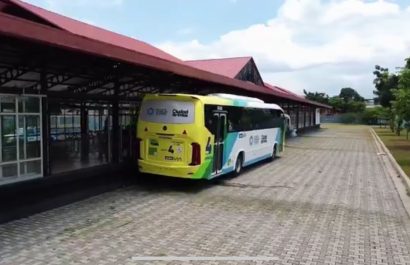 La Agencia de Tránsito y Movilidad (ATM) evalúa incorporar buses eléctricos para reducir emisiones.