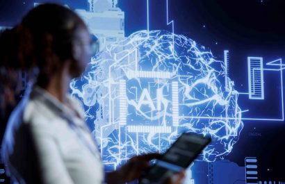 La implementación de agentes autónomos de Inteligencia Artificial.