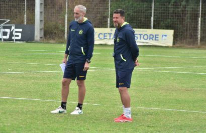 Patricio Urrutia, entrenador de Delfín SC.