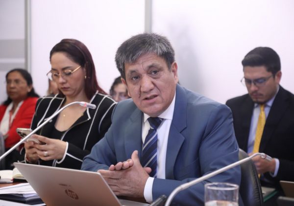 Wilson Toainga revela que fiscales en Ecuador no han sido evaluados desde 2013