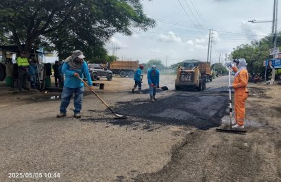 !Ya era hora!¨ Calle Forestal en Portoviejo recibe trabajos de bacheo