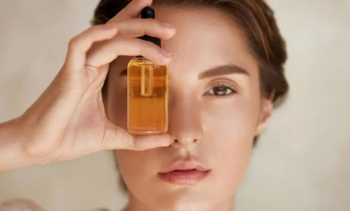 ¿Por qué todos hablan del aceite de ricino? Sus beneficios te sorprenderán