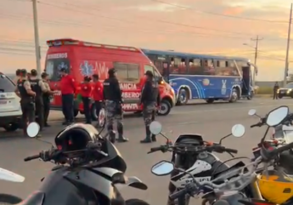 Fallece agente de la Policía Nacional en accidente de tránsito en Manta