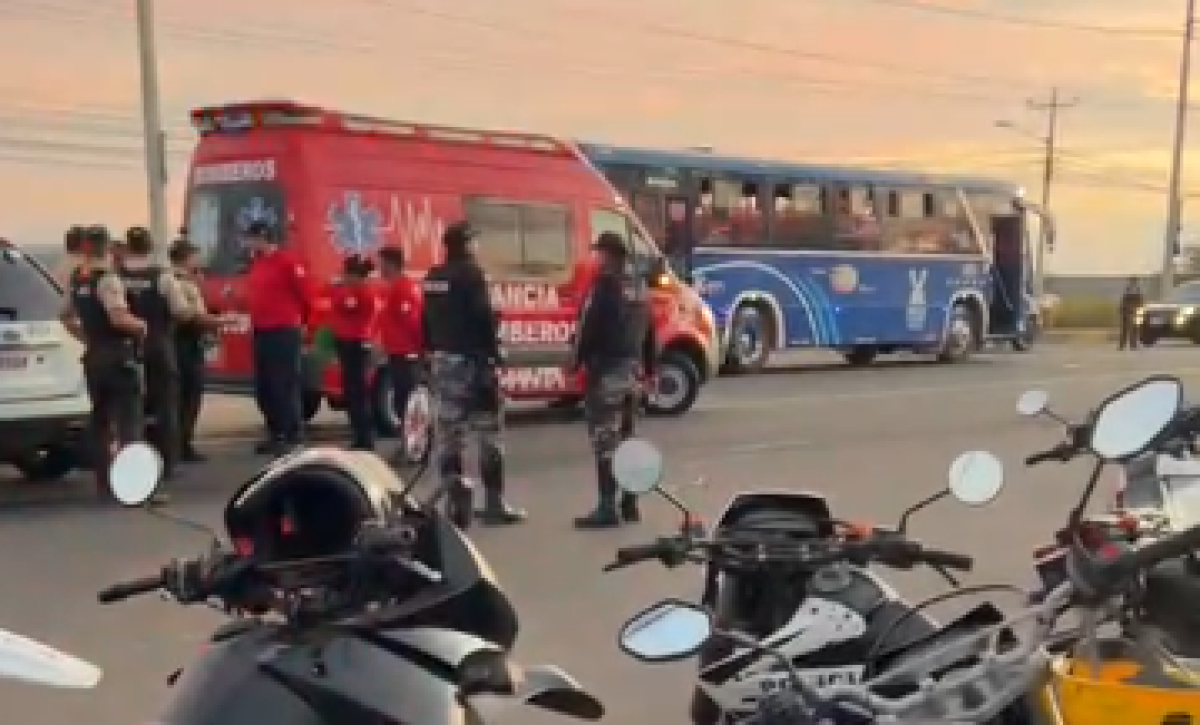 Fallece agente de la Policía Nacional en accidente de tránsito en Manta