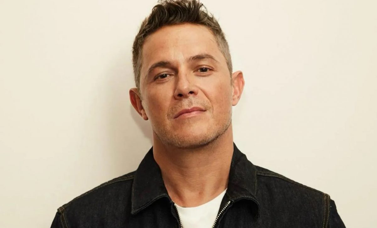 Alejandro Sanz revela que sus errores construyeron su éxito, en medio de la preparación de su próximo disco