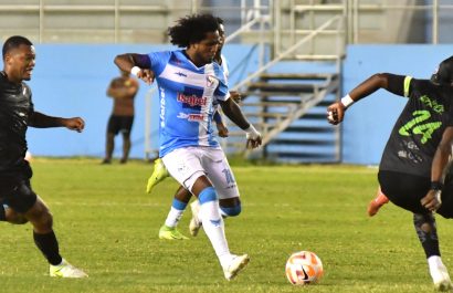Christian Alemán, jugador del Manta FC