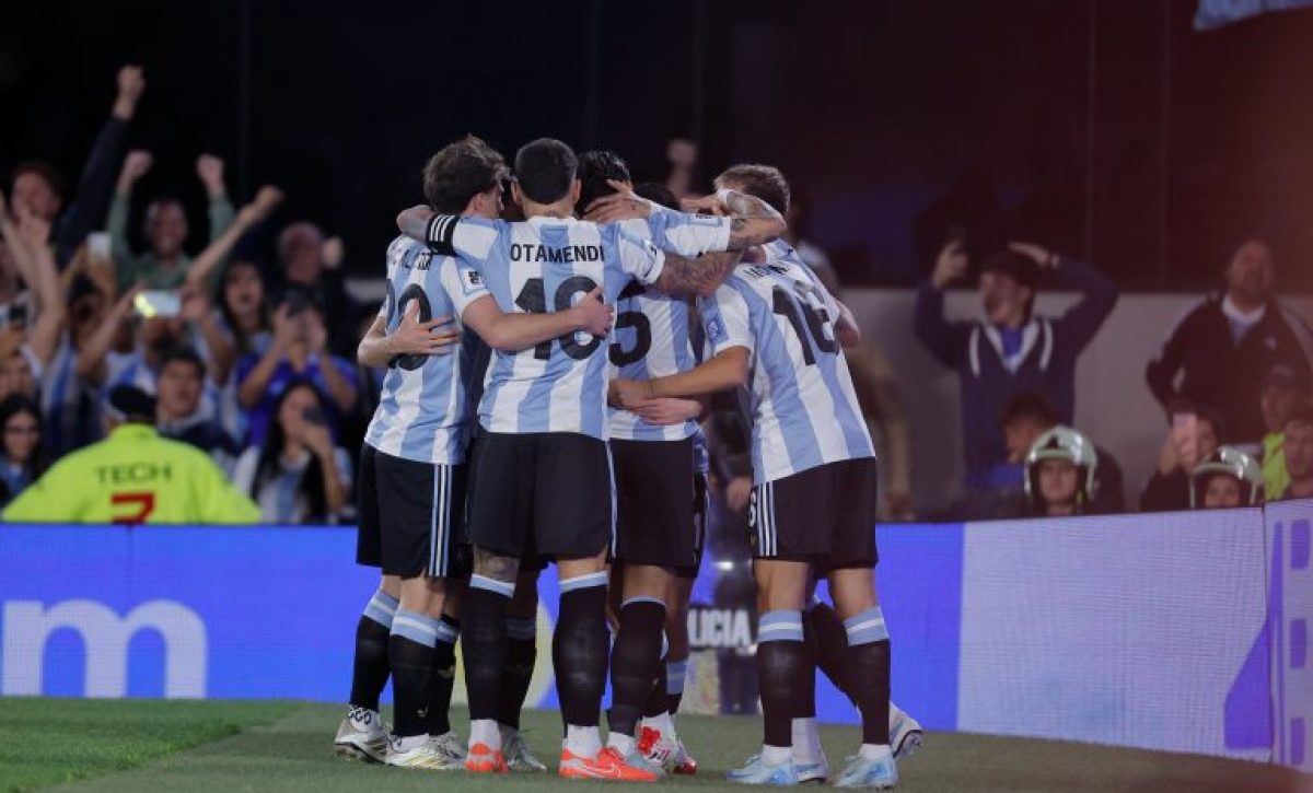 Argentina goleó 4-1 a Brasil y reafirmó su liderato y selló su pase al Mundial 2026