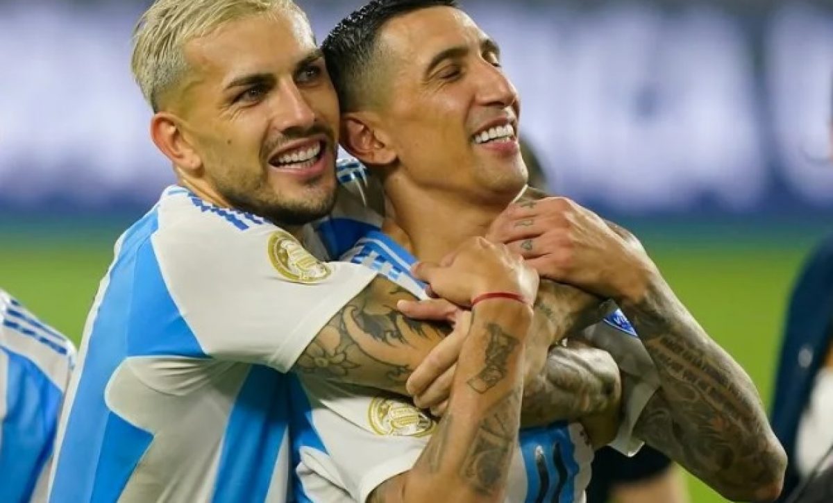 Los argentinos Ángel Di María y Leandro Paredes