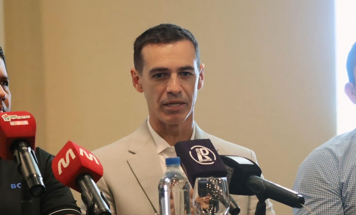 Ariel Graziani, presidente de Delfín SC.