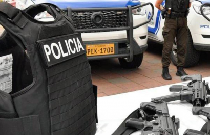 Cuatro policías fueron asaltados en El Triunfo: esto se sabe