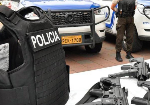 Cuatro policías fueron asaltados en El Triunfo: esto se sabe