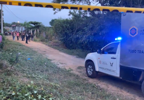 Violento ataque en una casa deja dos muertos: víctimas tenían antecedentes penales