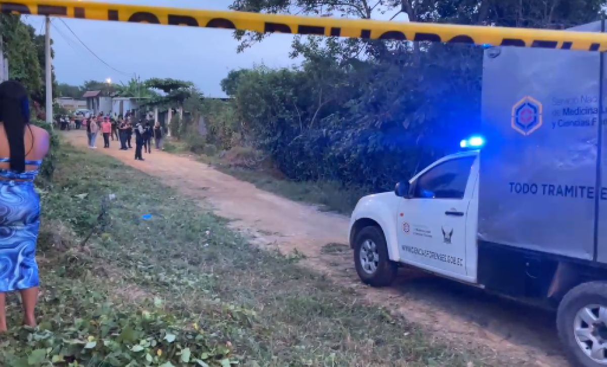 Violento ataque en una casa deja dos muertos: víctimas tenían antecedentes penales