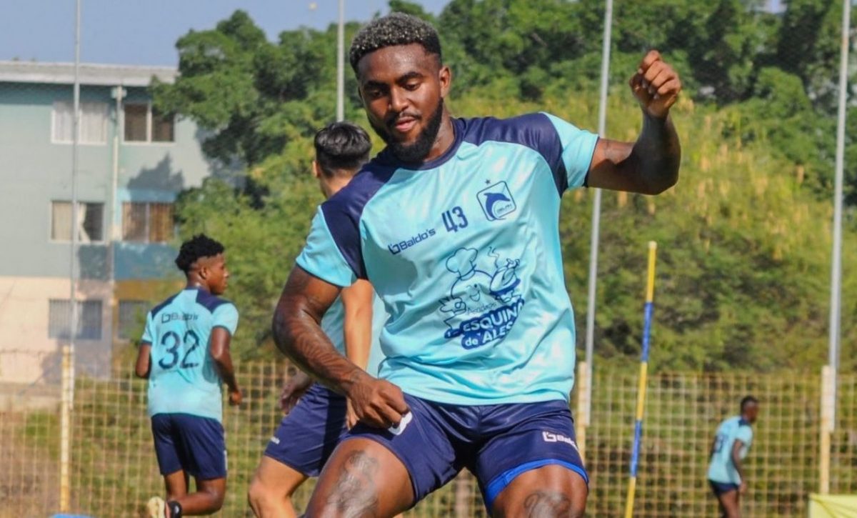 Delfín SC enfrenta demanda de Ricardo Phillips por incumplimiento contractual. FOTO: @DelfinSC.