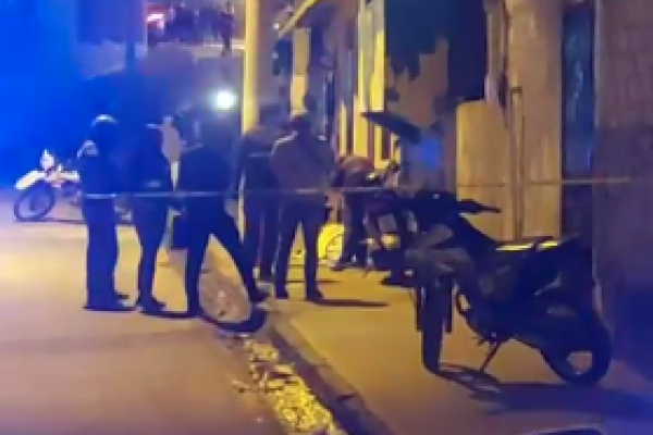 Tarde sangrienta en Manta: dos ataques armados dejan muertos y heridos en distintos barrios