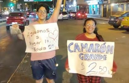 Novios en Guayaquil comercializan camarón para cumplir su sueño de casarse
