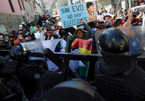 Bolivia vive tensa protesta por la candidatura de Evo Morales