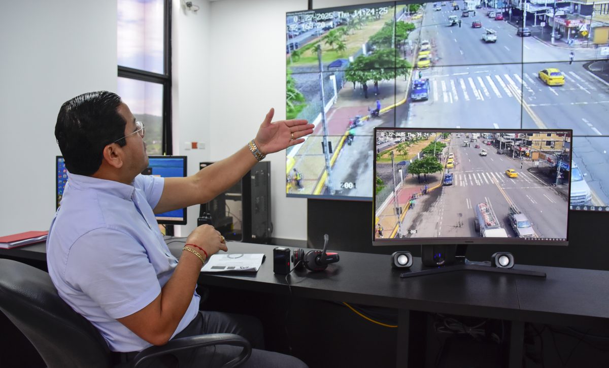 SALA DE MONITOREO PORTOVIAL TRÁNSITO