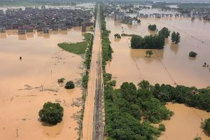 Inundaciones “no vistas en 50 años” golpean el suroeste de China con saldo fatal