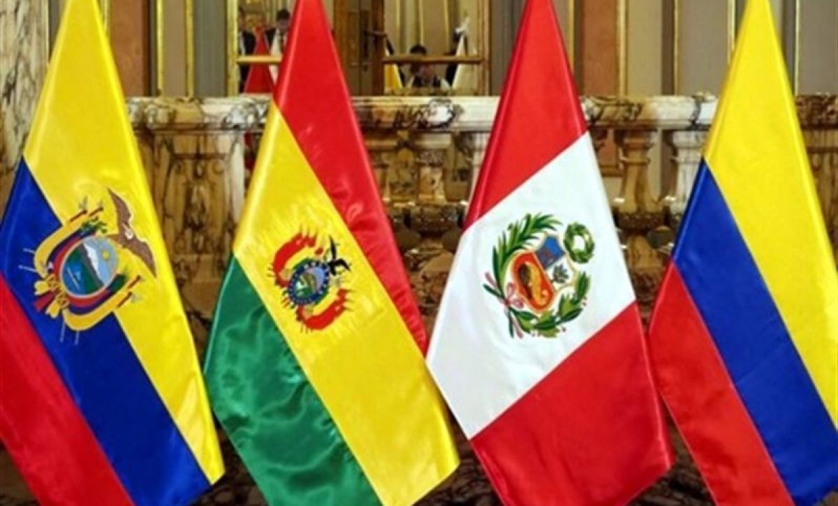 La Comunidad Andina está conformada por cuatro países: Bolivia, Colombia, Ecuador y Perú.