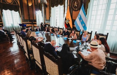 El Concejo Municipal de Guayaquil aprobó en primer debate dos ordenanzas que transformarán el paisaje urbano de Vía a la Costa.